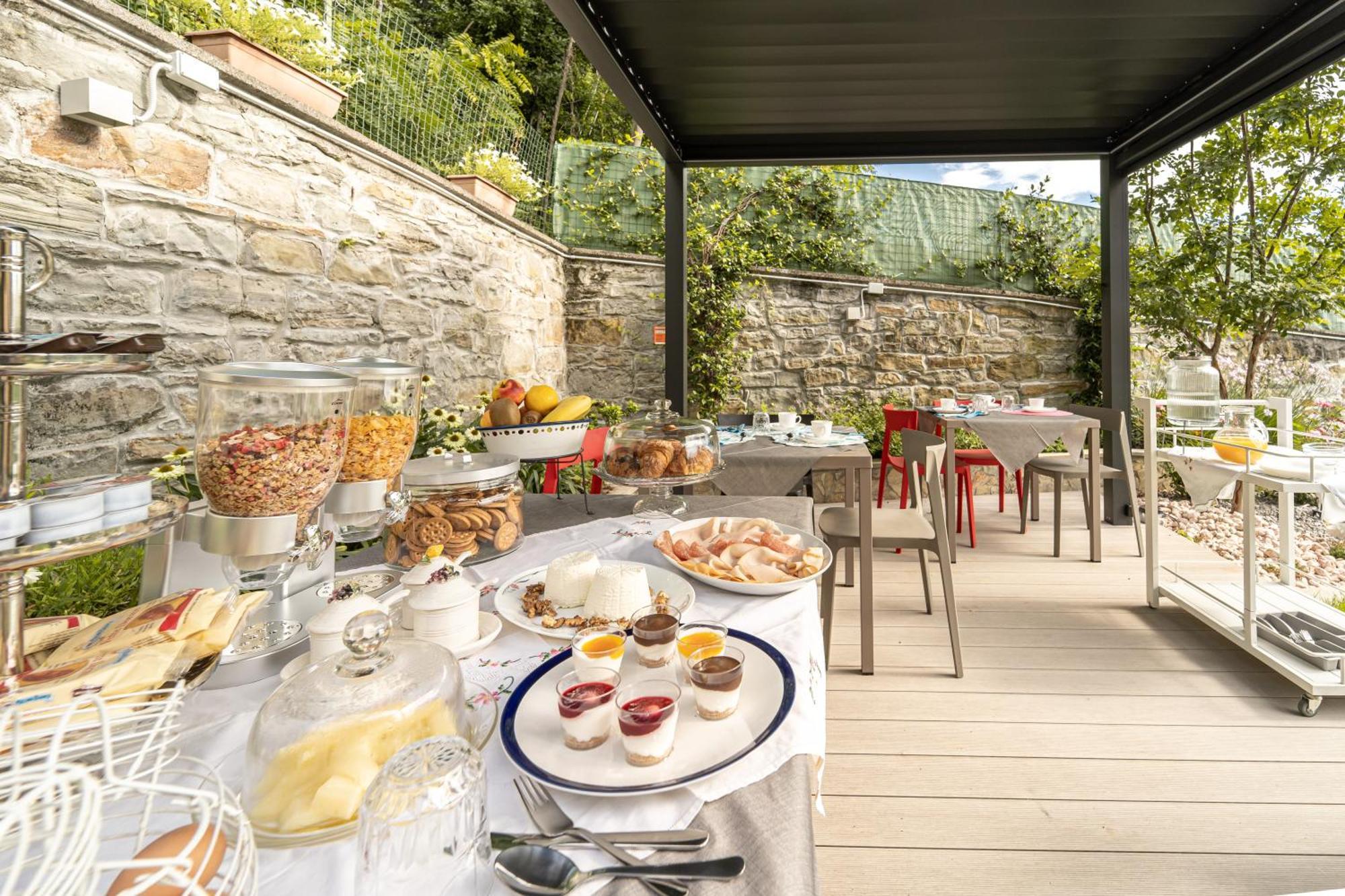 Villa Bonafata B&B Triëst Buitenkant foto